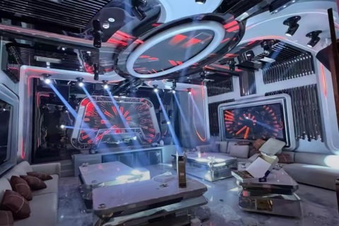 夜场工作机会稳定轻松团队氛围佳